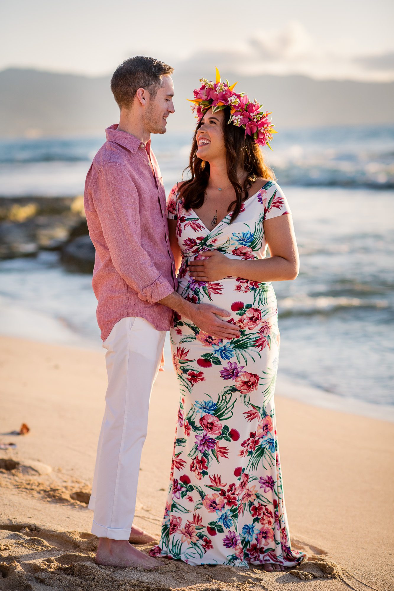 Oahu Hawaii Maternity Photographer
