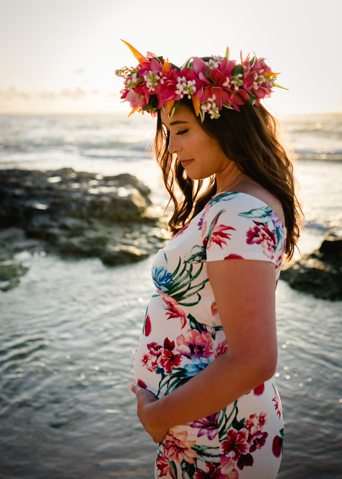 Oahu Hawaii Maternity Photographer